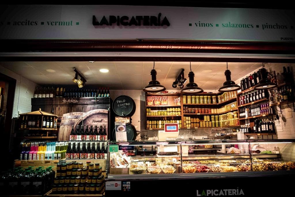 Producto real y barra de La Picatería